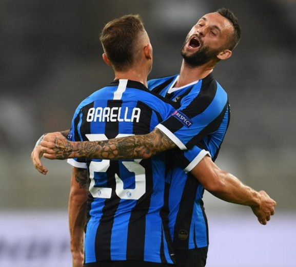 ZywOo 发布限量版游戏鼠标垫：“The Chosen Mousepad”