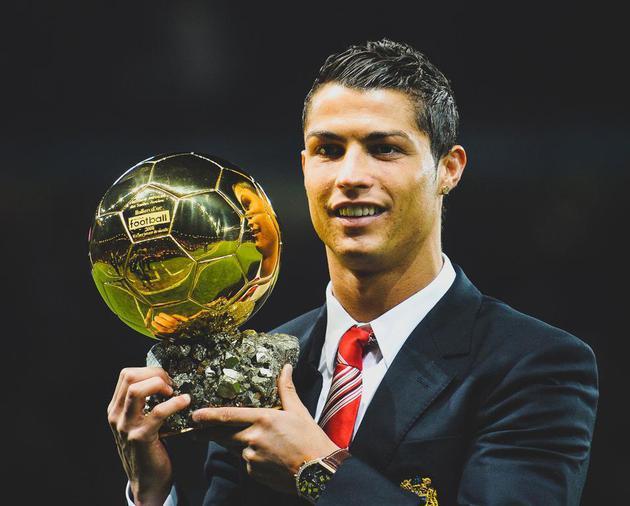 资讯《绝地求生》迈凯伦如何获得？迈凯伦通行证活动介绍