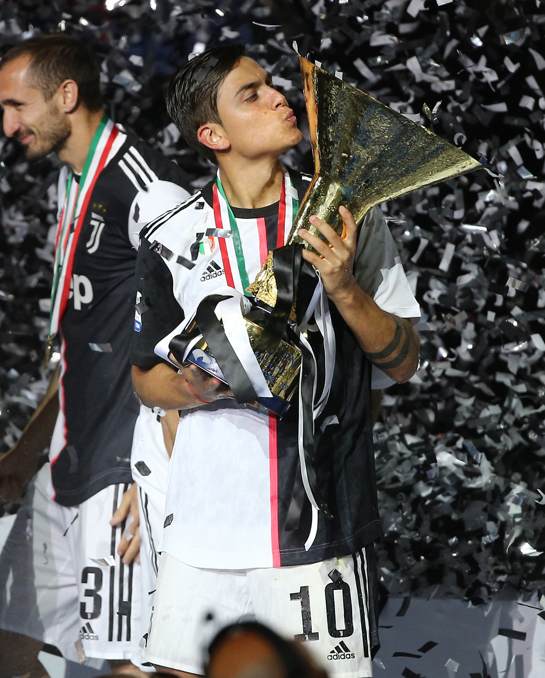 skullz：刚开始我并不知道s1mple也会来