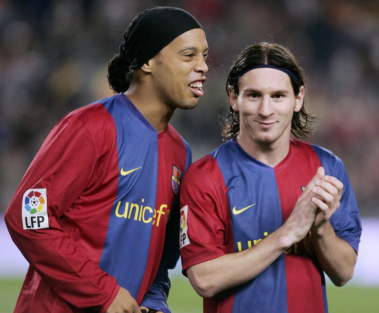 Valorant 夜市 2025赛季 ／／ 第一幕现已上线！