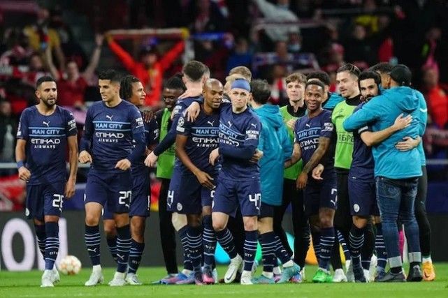 CSGO G2选手m0NESY比赛中卡bug又被喷